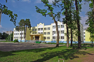 Киев гимназия Академия